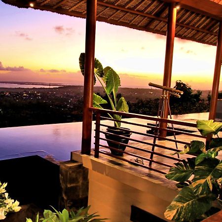 The Longhouse, Jimbaran - Bali Hotel Екстериор снимка