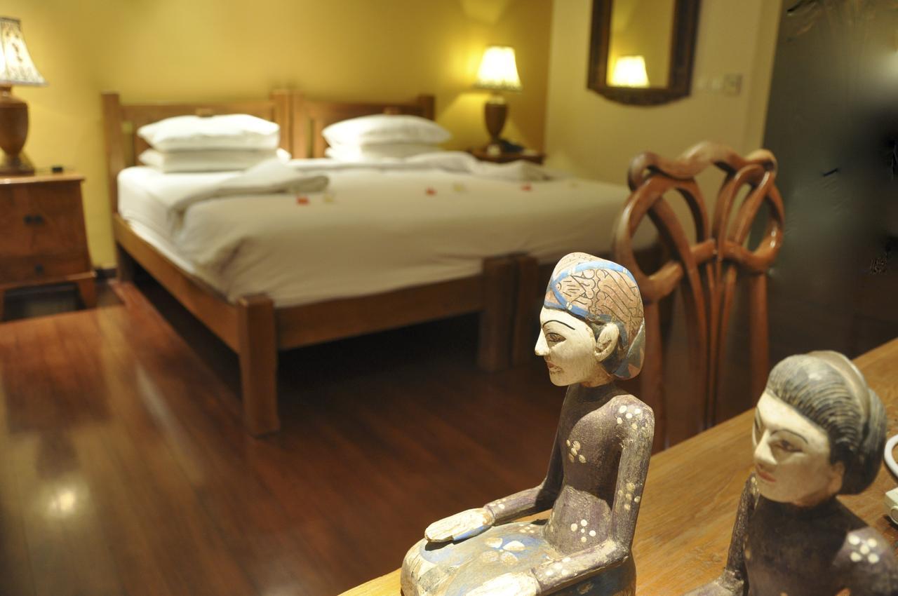 The Longhouse, Jimbaran - Bali Hotel Екстериор снимка