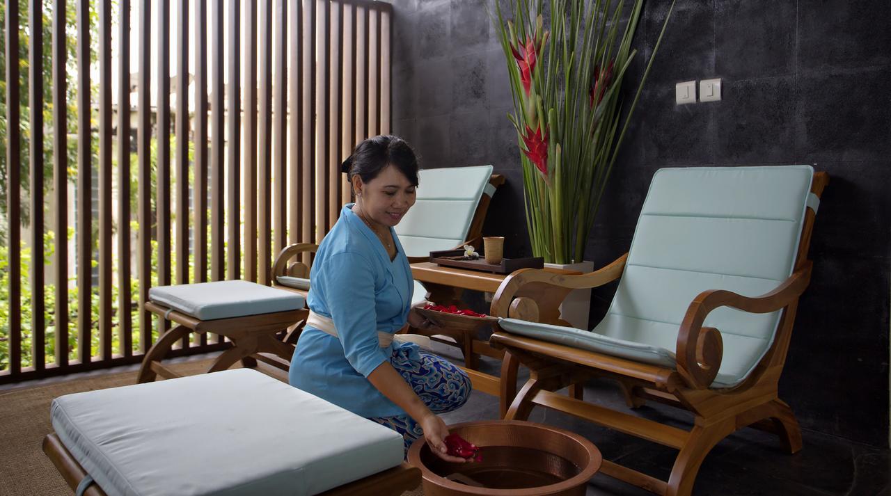 The Longhouse, Jimbaran - Bali Hotel Екстериор снимка