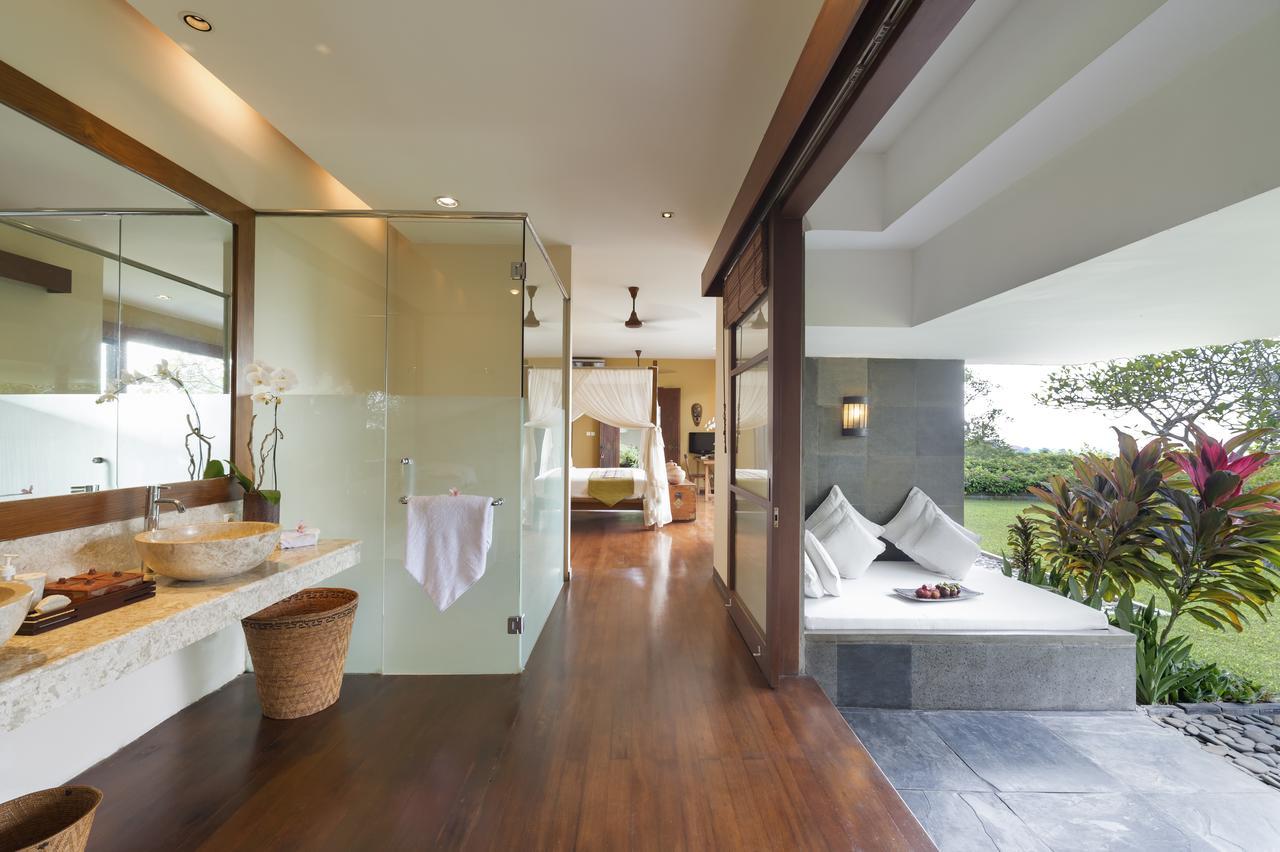 The Longhouse, Jimbaran - Bali Hotel Екстериор снимка