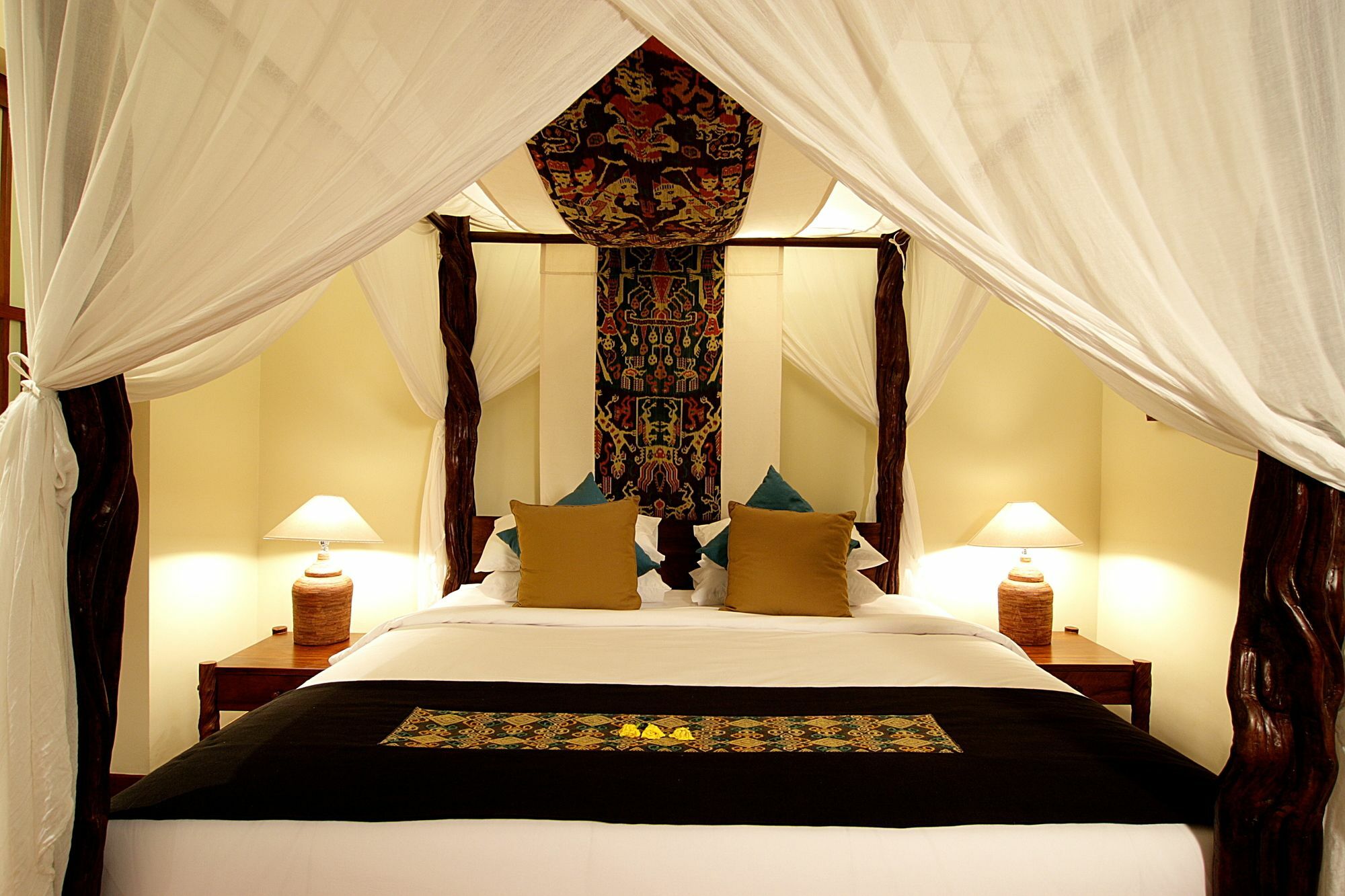 The Longhouse, Jimbaran - Bali Hotel Екстериор снимка