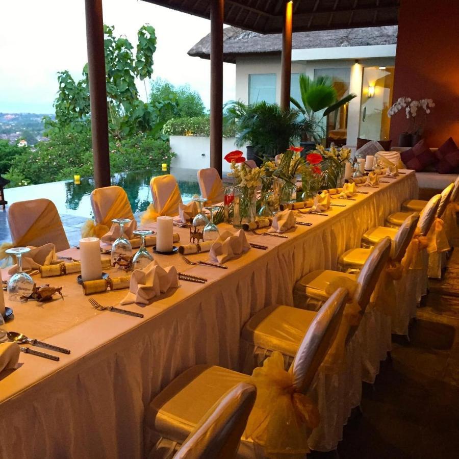 The Longhouse, Jimbaran - Bali Hotel Екстериор снимка